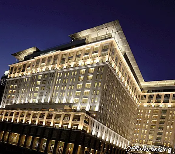 Nya Ritz-Carlton Hotel öppnas i Dubai