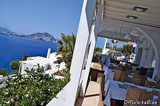 Greek-hotellit-Amorgos-Aegialis