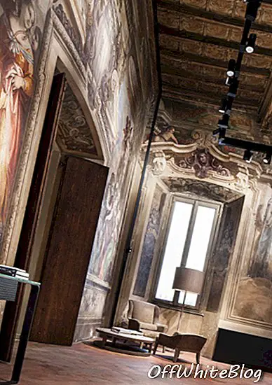 A Bottega Veneta otthoni belső butikja Milánóban