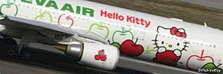 Hello Kitty strūkla lido uz Losandželosu