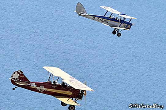 Vintage Biplanes i Epic Africa Conservation Rally