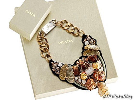 Prada's Shell Jewellery ve speciální edici