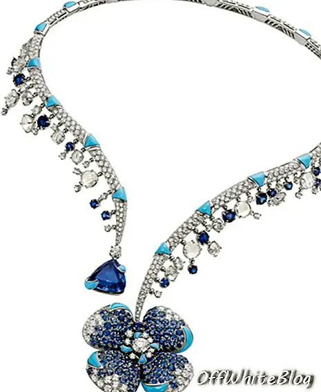 Bulgari Veličanstvene inspiracije Fiore ingenuo ogrlica s visokim nakitom od bijelog zlata s rezbarenim tirkiznim umetcima, jednom tanzanitom od 9,39 karata, dijamantima, mjesečevim kamenjem i plavim safirima