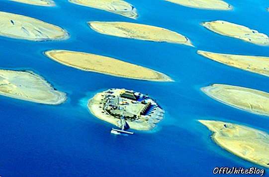 Een eiland uit 'The World' wordt te koop aangeboden