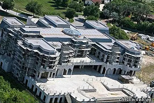 „Cea mai mare casă din America” de vânzare