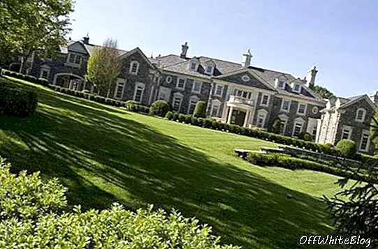 Oprah Winfrey olhando para US $ 68 milhões mansão