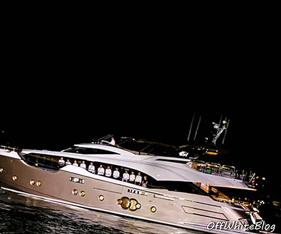 Monte Carlo Yachts tutvustas Itaalias Veneetsias MCY 96