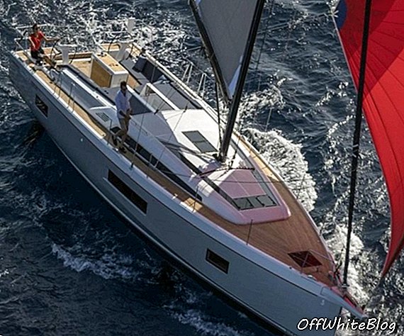 Ny generasjon som seiler på Beneteau Oceanis 51.1 er nesten uten problemer
