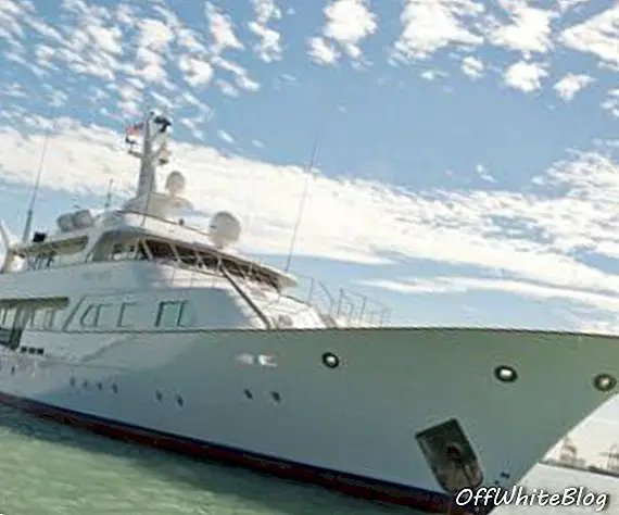 Моторна јахта Лади Ориент: Обално истраживање и авантуре