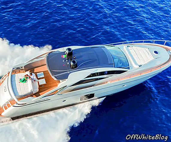 Nové motorové jachty skupiny Ferretti: Pershing 70 se může pochlubit štíhlým designem a prostornými interiéry