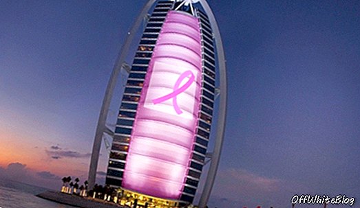 Burj Al Arab na aukcji różowe złoto iPad na cele charytatywne