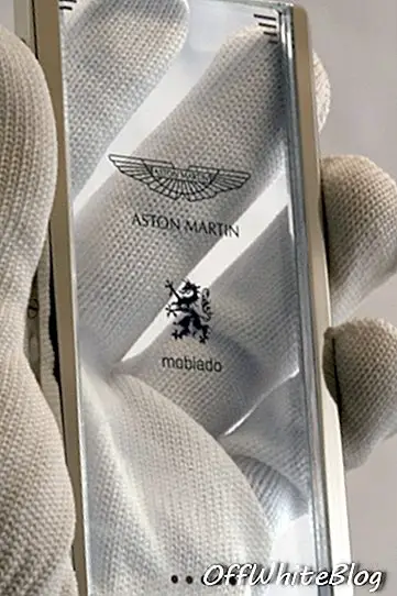 Mobiado Aston martin