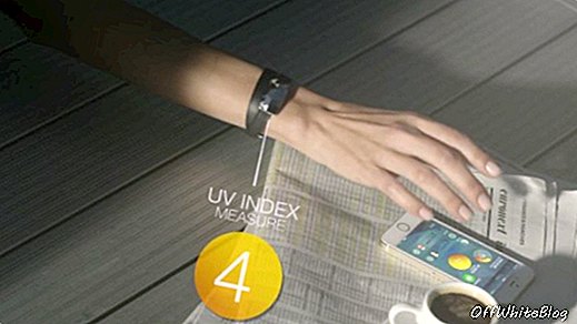 Een armband met sensor houdt uw blootstelling aan de zon bij