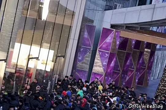 Apple Store Wangfujung Beijing פתיחה