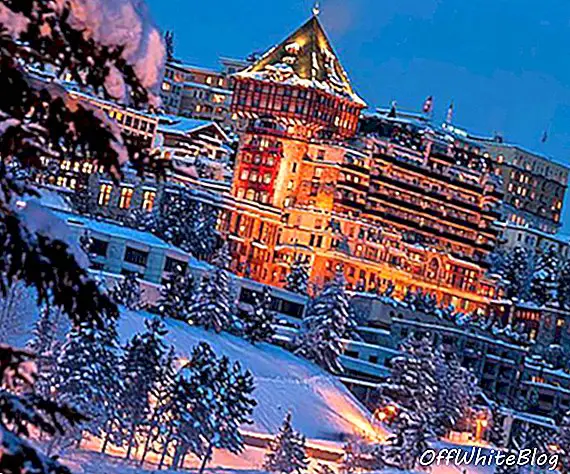 Steigen Sie in einen Privatjet zum Ultra Luxe Alpine Hotel, Badrutt's Palace