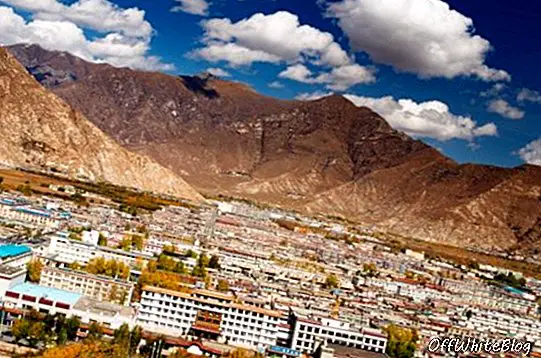 Kiina suunnittelee valtavaa matkailuhanketta Tiibetin pääkaupungissa