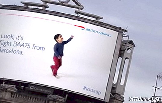 „British Airways“ skelbimų lentos sąveikauja su savo lėktuvais