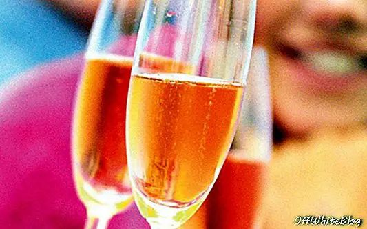 „Prosecco“ burbulų per šampaną pardavimas