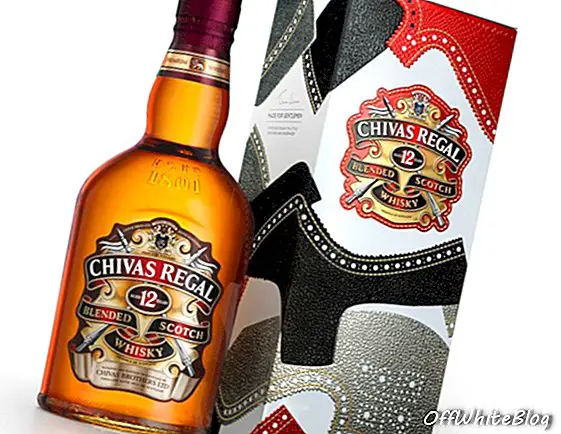 Chivas Regal autorstwa Tim Little