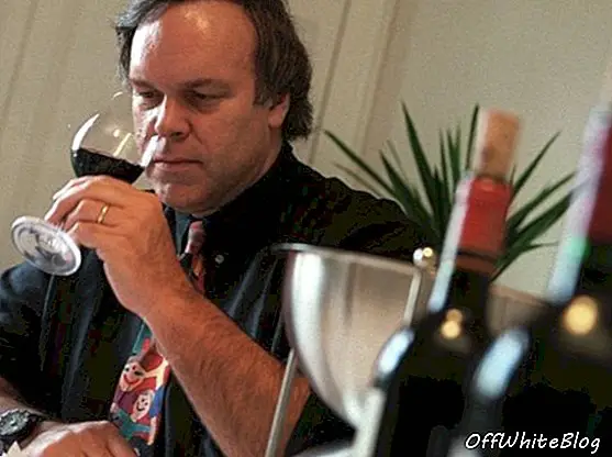 Ο αμερικανός κριτής κρασιού βρίσκει τις τιμές του Bordeaux δύσκολο να καταπιεί