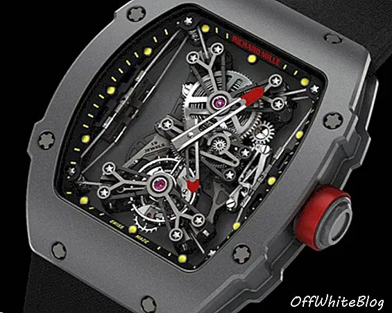 Рафаель Надал отримує нові суперлегкі годинники