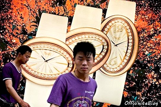 Gli orologiai di lusso seguono i soldi in Asia