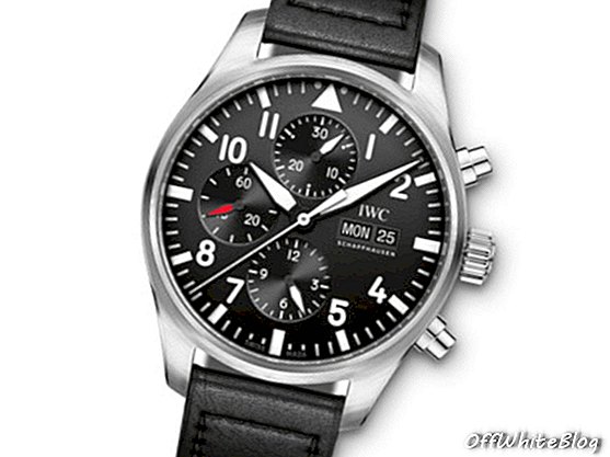 Chronograph Watch IWC Pilot mempunyai sangkar besi dalam lembut
