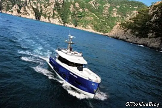 Yacht à moteur Azimut Magellano 50