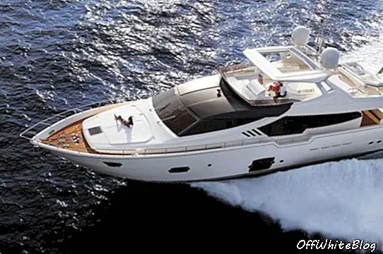New-Ferretti-870-моторная яхта-Кредит-Ferretti-Group-1a