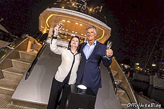 Fejrer Monte Carlo Yachts på Singapore Yacht Show